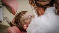 zubař dentist-428645 1280